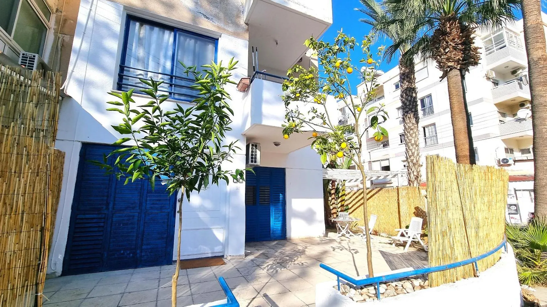 Apartment Boho Greek Haven With Orange Grove Views Near Beach Larnaca